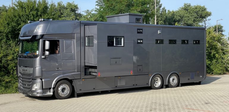 DAF XF 530 POP OUT & POP UP