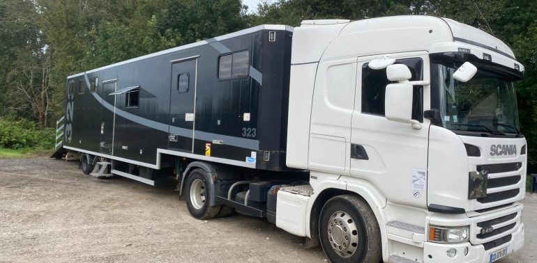 SEMI-REMORQUE SCANIA G410