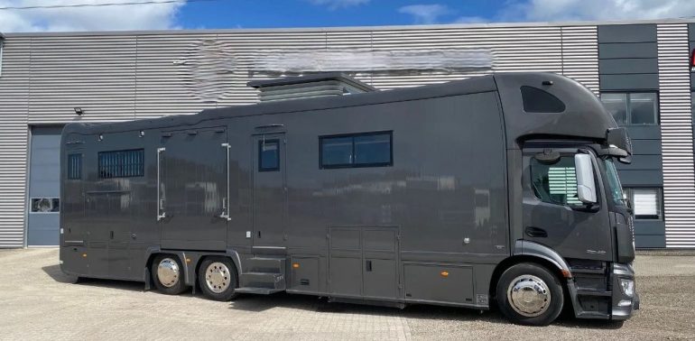 MERCEDES-BENZ ANTOS 2540 STX POP OUT & POP UP