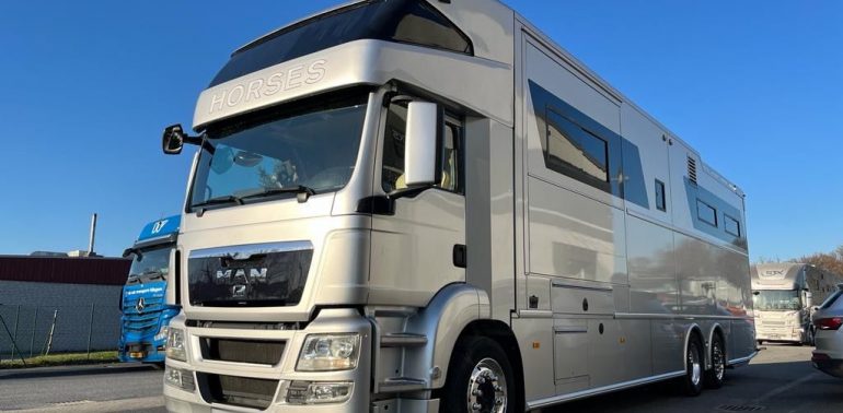 MAN TGS 26.480 AK POP OUT APPARTEMENT GROOM