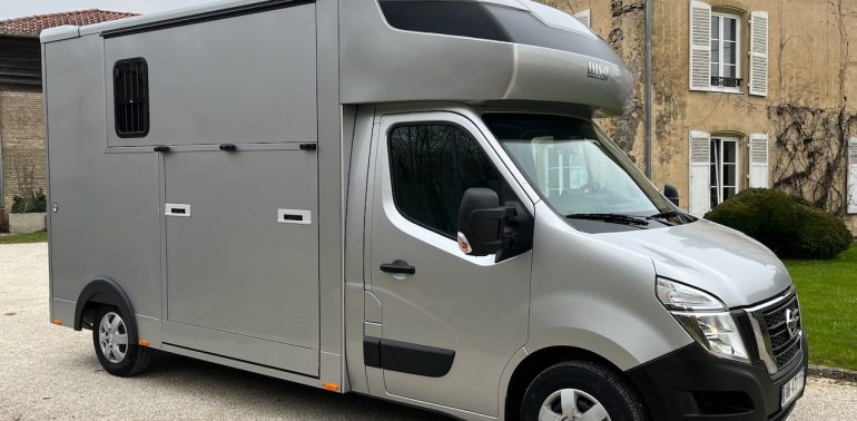 NISSAN INTERSTAR DCI 165 MSG STALLION LIGHT