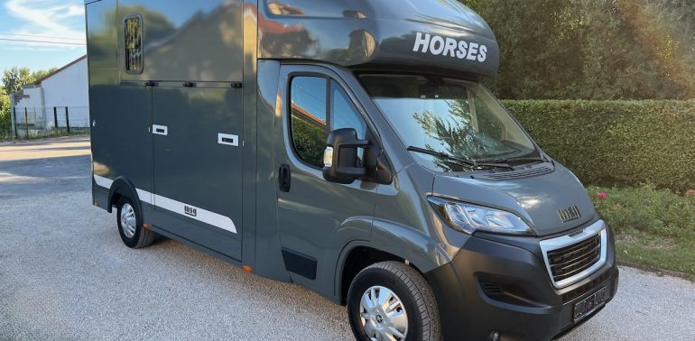 PEUGEOT BOXER BLUEHDI 165 MSG STALLION LIGHT