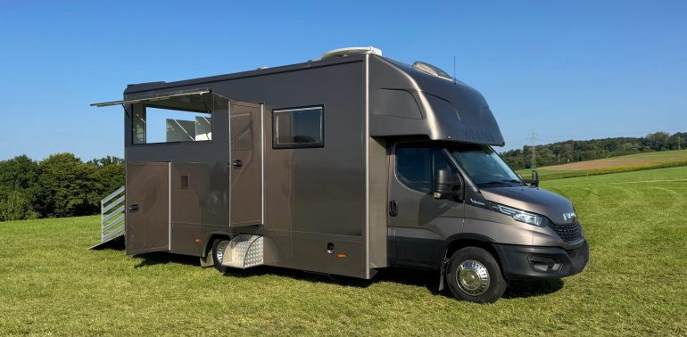 IVECO DAILY 70C18 POP OUT