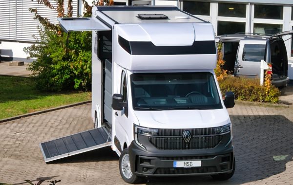 RENAULT MASTER Blue dCi 170 MSG STALLION LIGHT BOITE AUTOMATIQUE