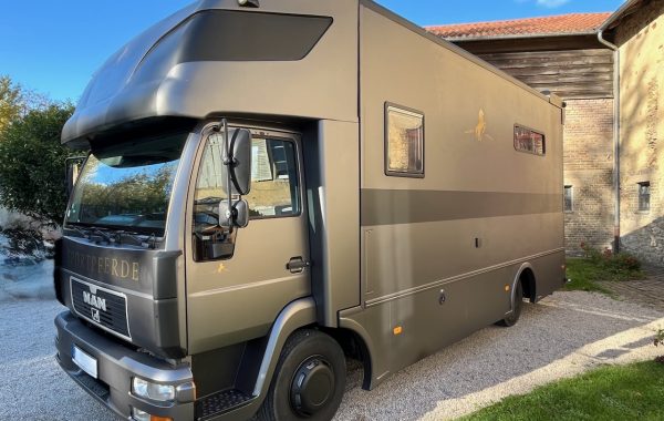 MAN LE 8.180 L2000 AK