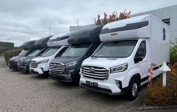 MAXUS DELIVER 9 LUXURY MSG STALLION LIGHT