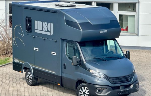 IVECO DAILY 35-210 HI-MATIC MSG STALLION LIGHT