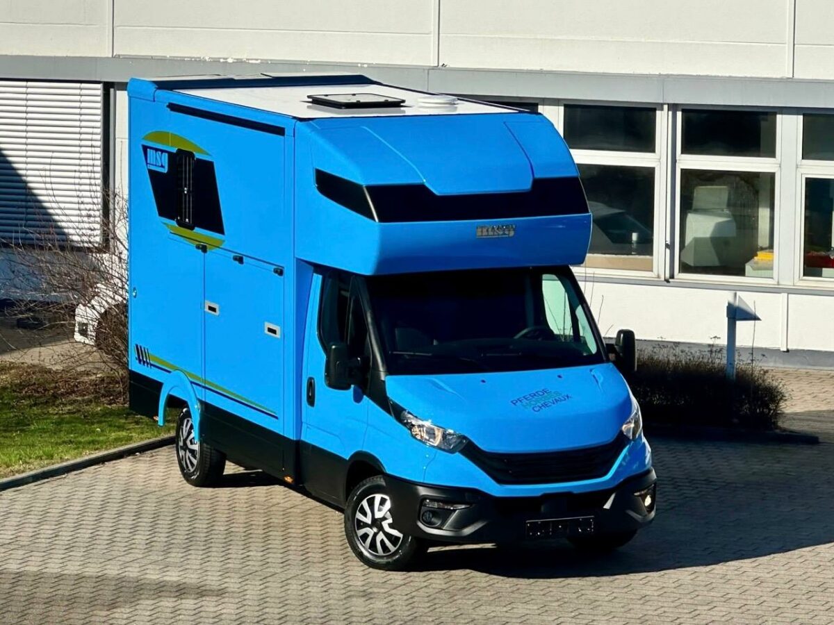 IVECO DAILY 35-210 HI-MATIC MSG STALLION LIGHT