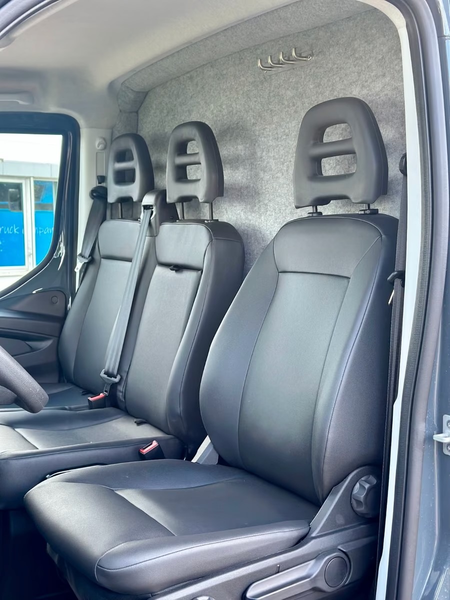 iveco daily 35s21 stallion light msg rs grauglanz6