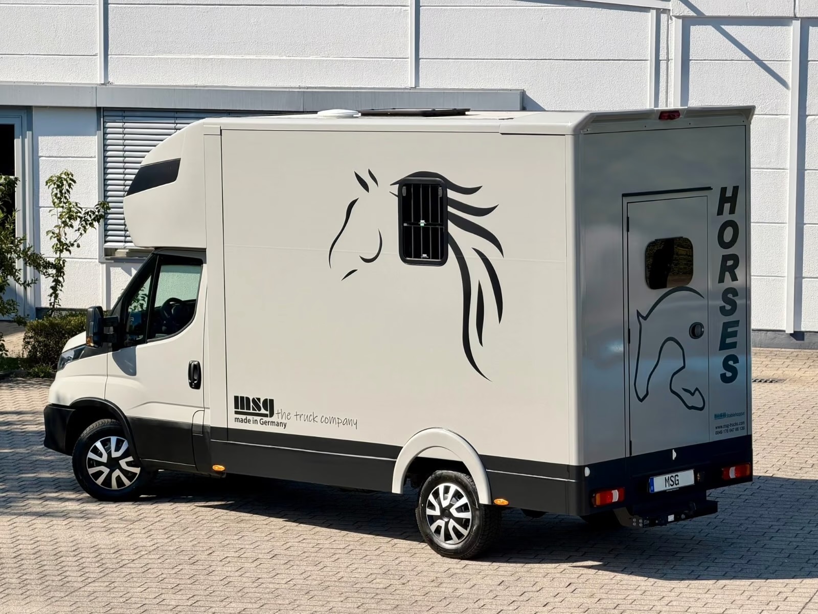 iveco daily 35s21 stallion light msg rs grauglanz8
