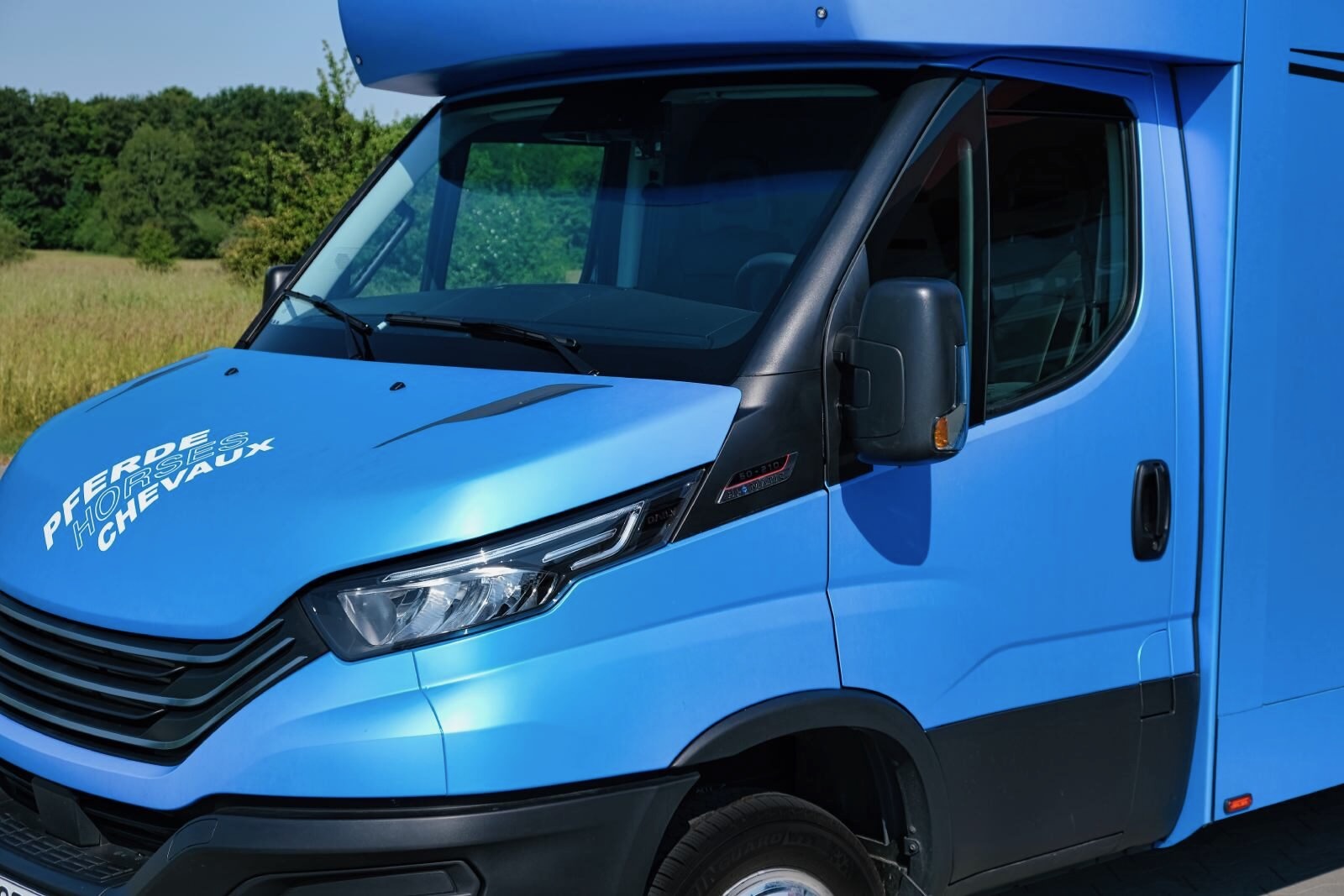 iveco daily 50 210 hi matic bleu xxl msg7