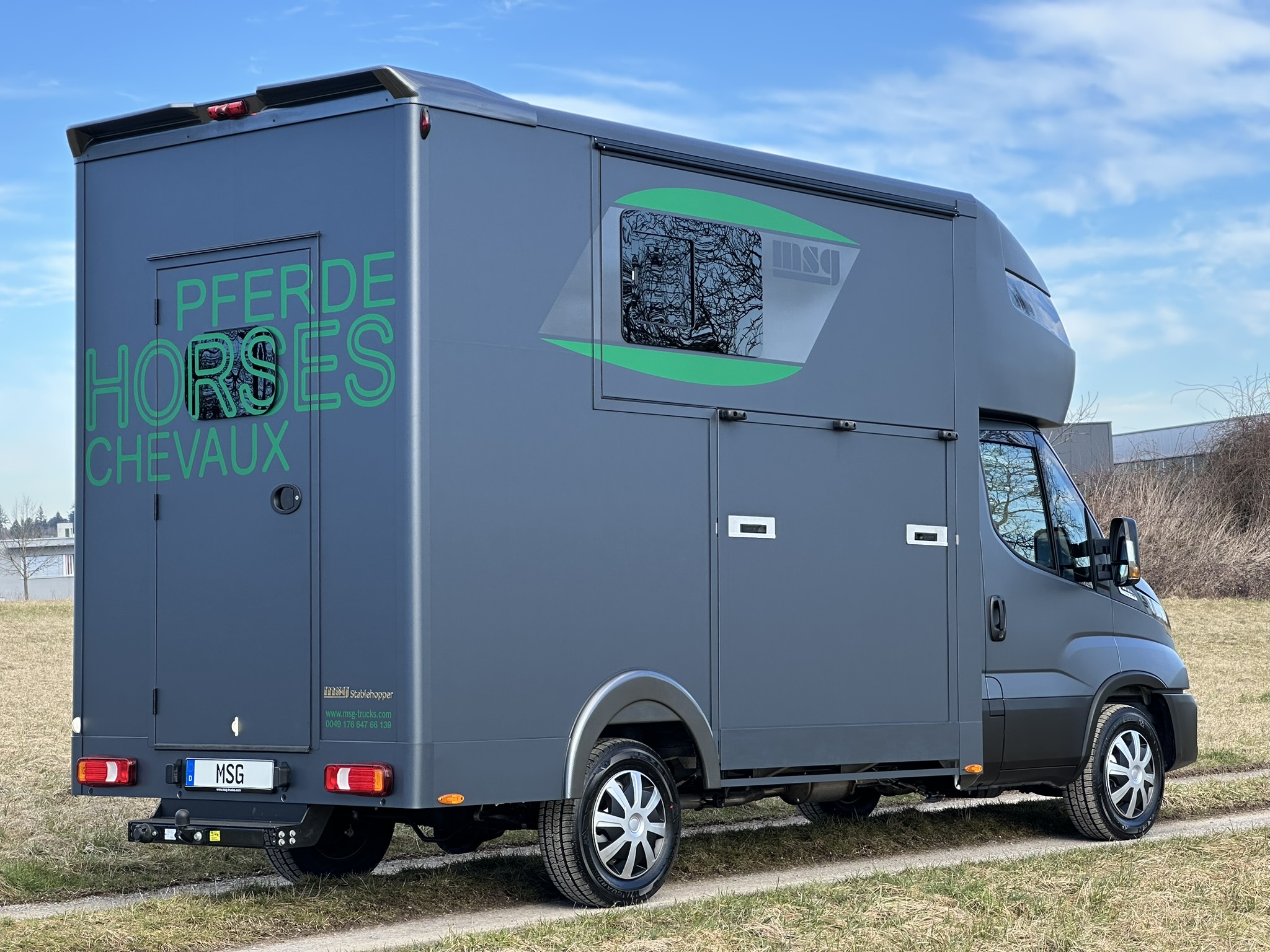 iveco daily hi matic 35 210 msg stallion light stormgrey matt5