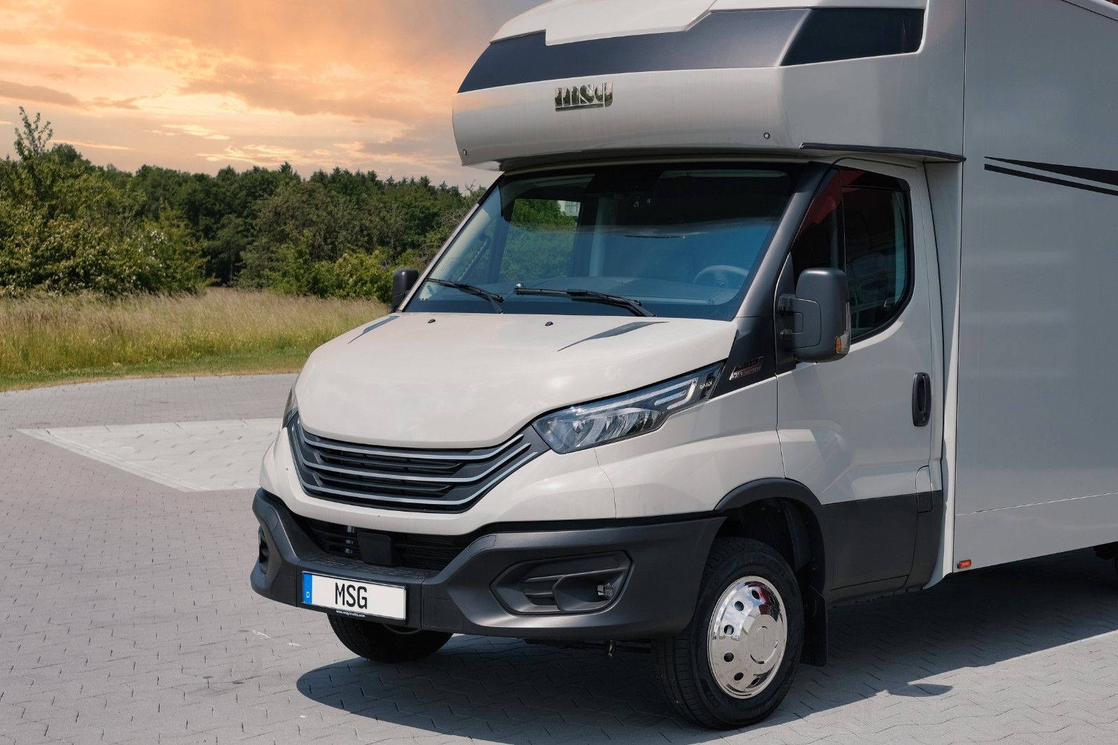 iveco daily hi matic 50.210 beige xxl msg2