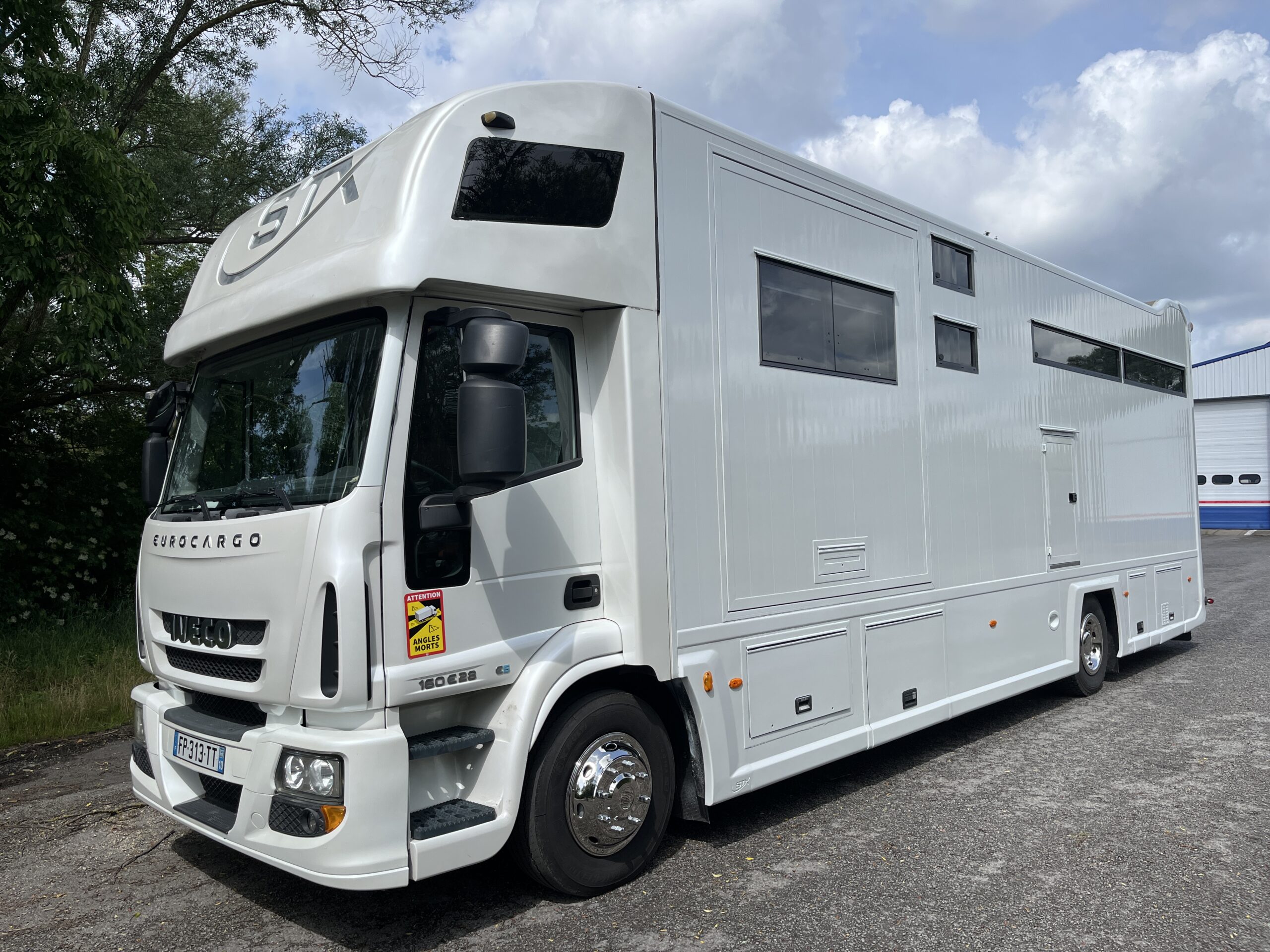 iveco eurocargo 160e28 stx2