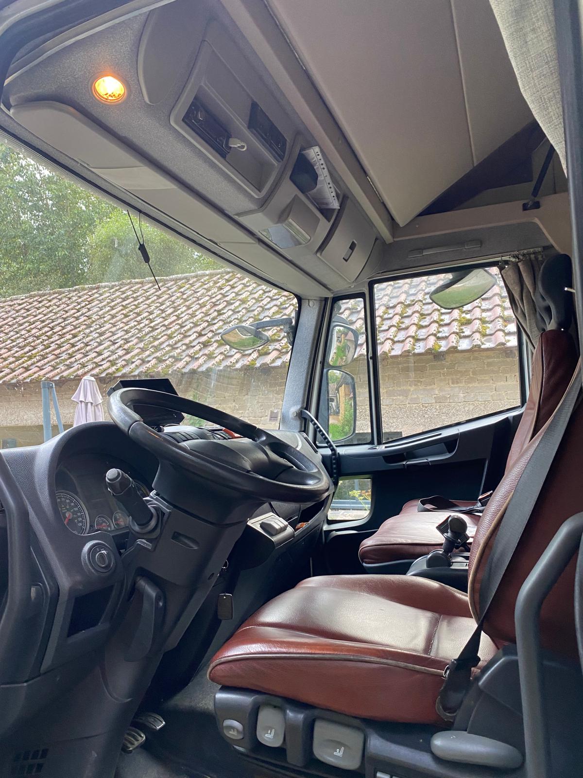 iveco eurocargo 160e28 stx24