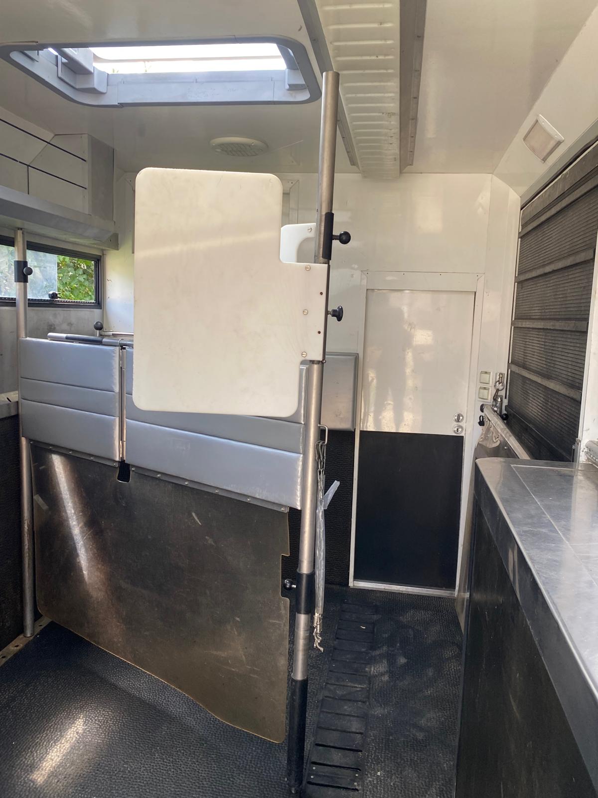 iveco eurocargo 160e28 stx30