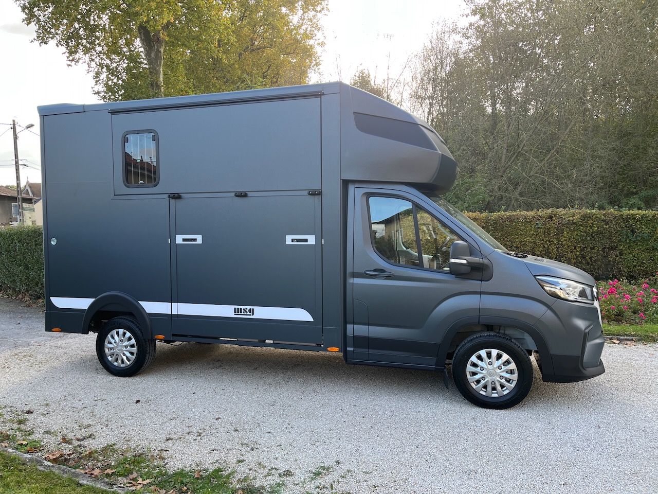 maxus stallion light msg stormgrey matt3