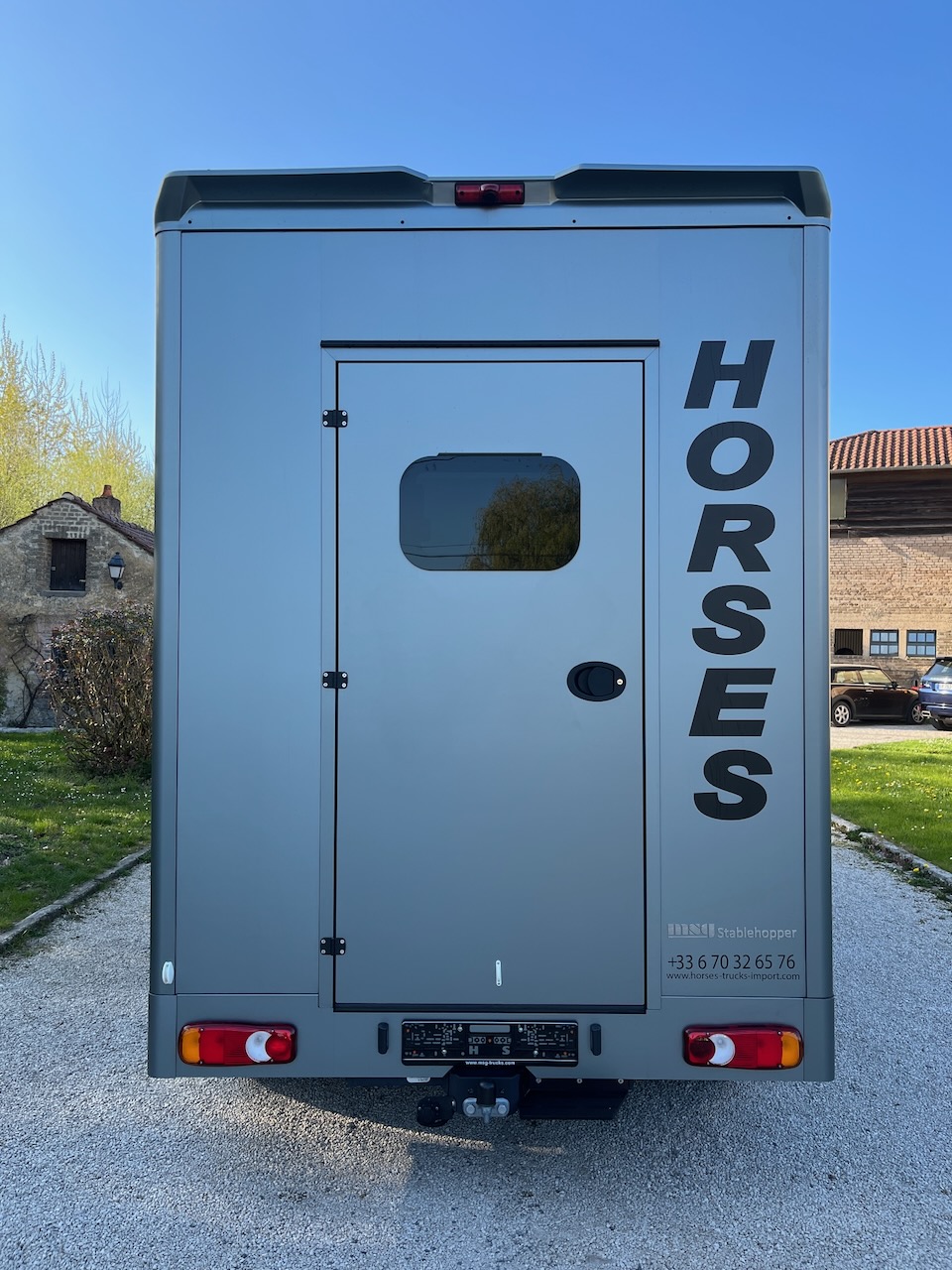 nissan interstar 165 stallion light expo6
