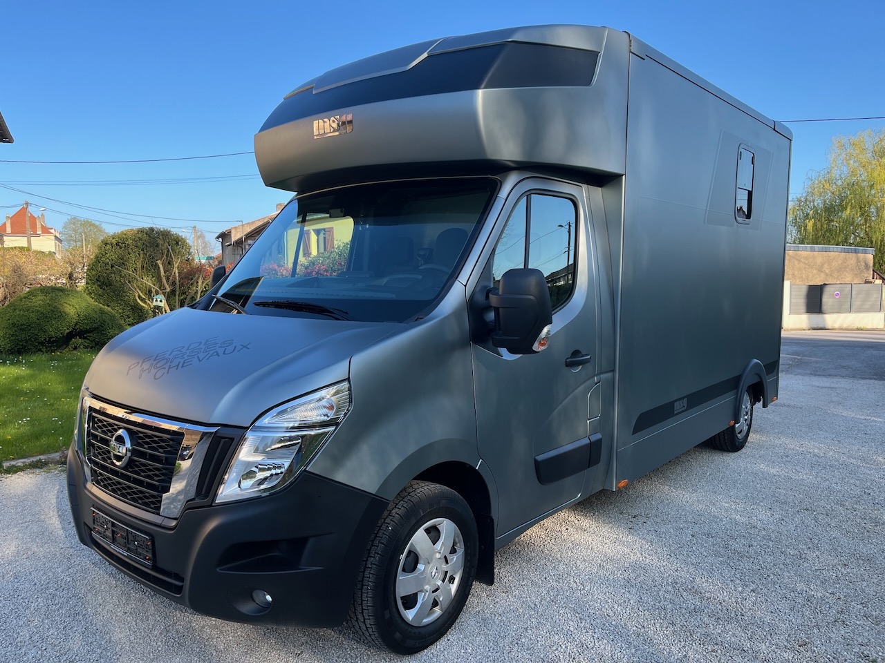 nissan interstar 165 stallion light expo9