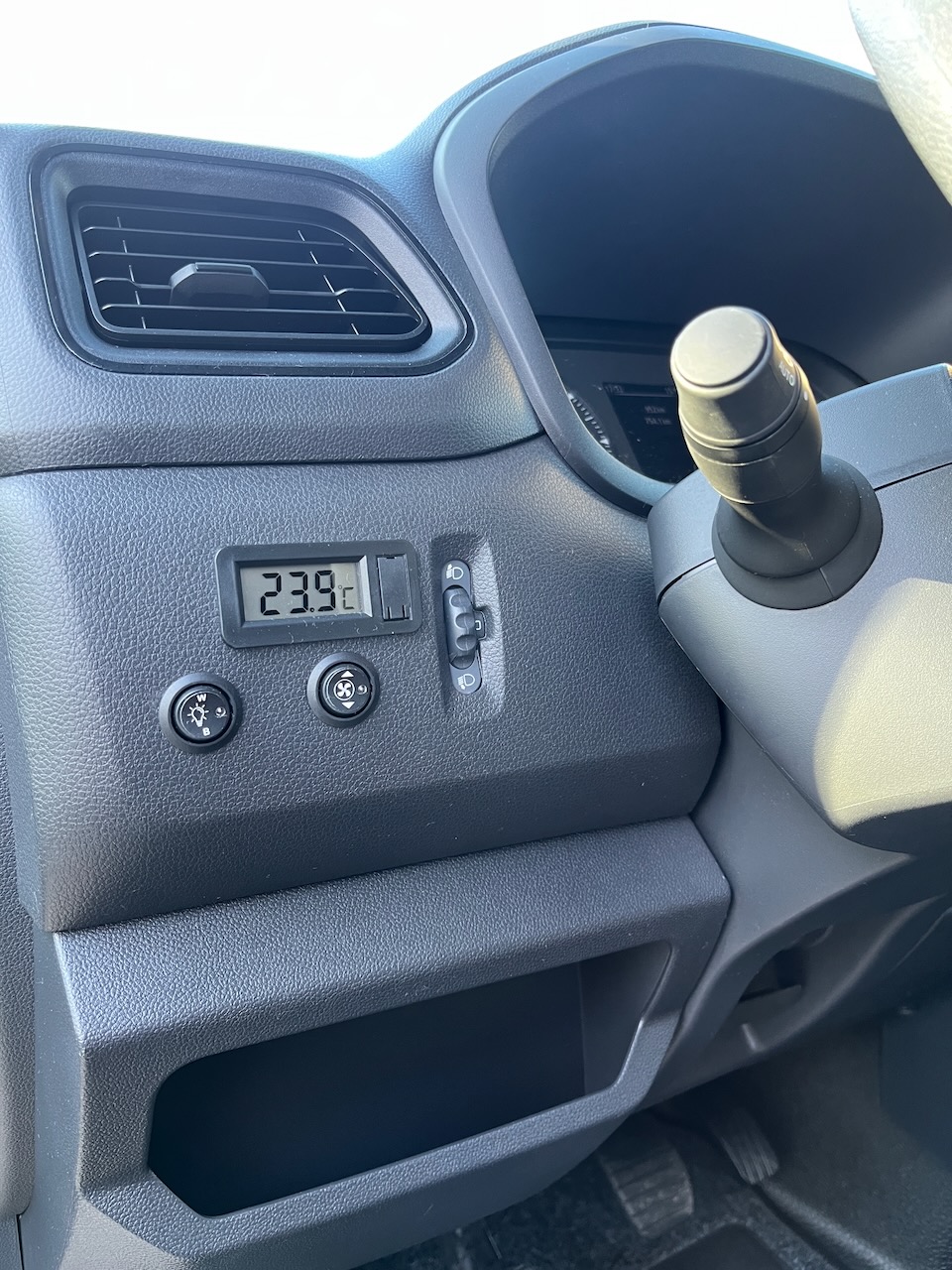 nissan interstar 165 superlight plus expo17