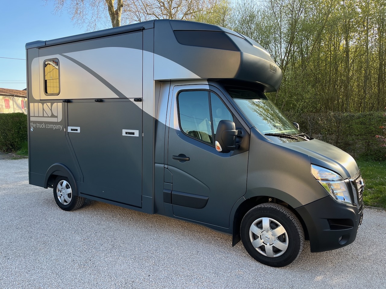 nissan interstar 165 superlight plus expo3