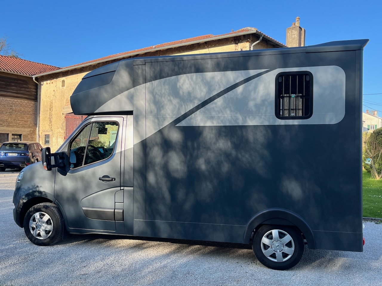 nissan interstar 165 superlight plus expo8