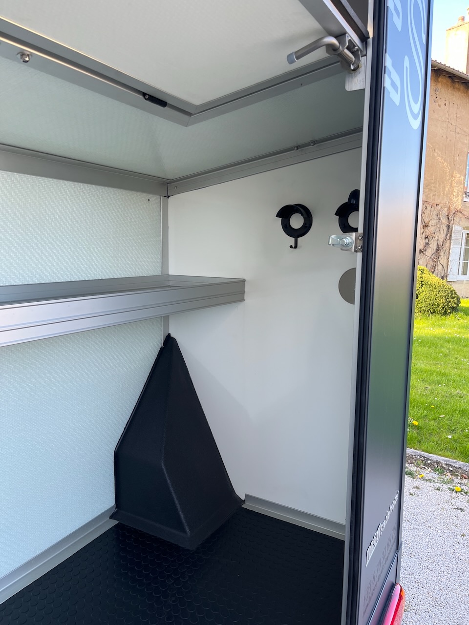 nissan interstar 165 superlight plus expo8