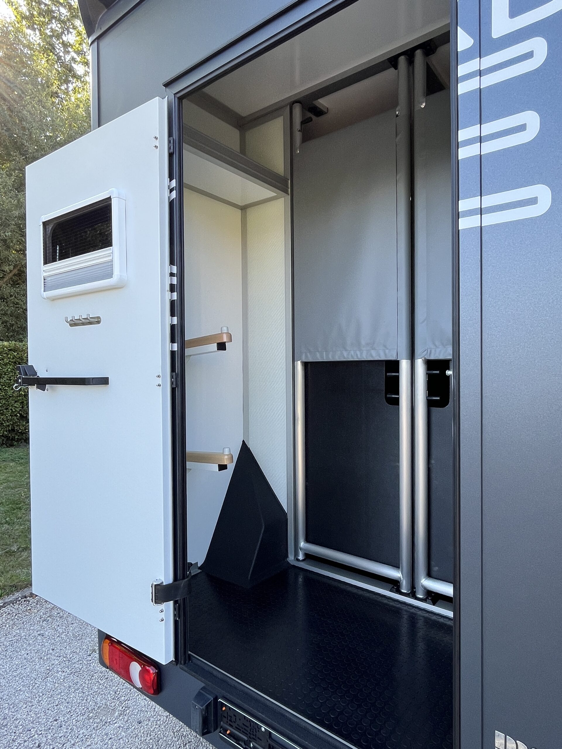 peugeot boxer 165 stallion light stormgrey matt msg15