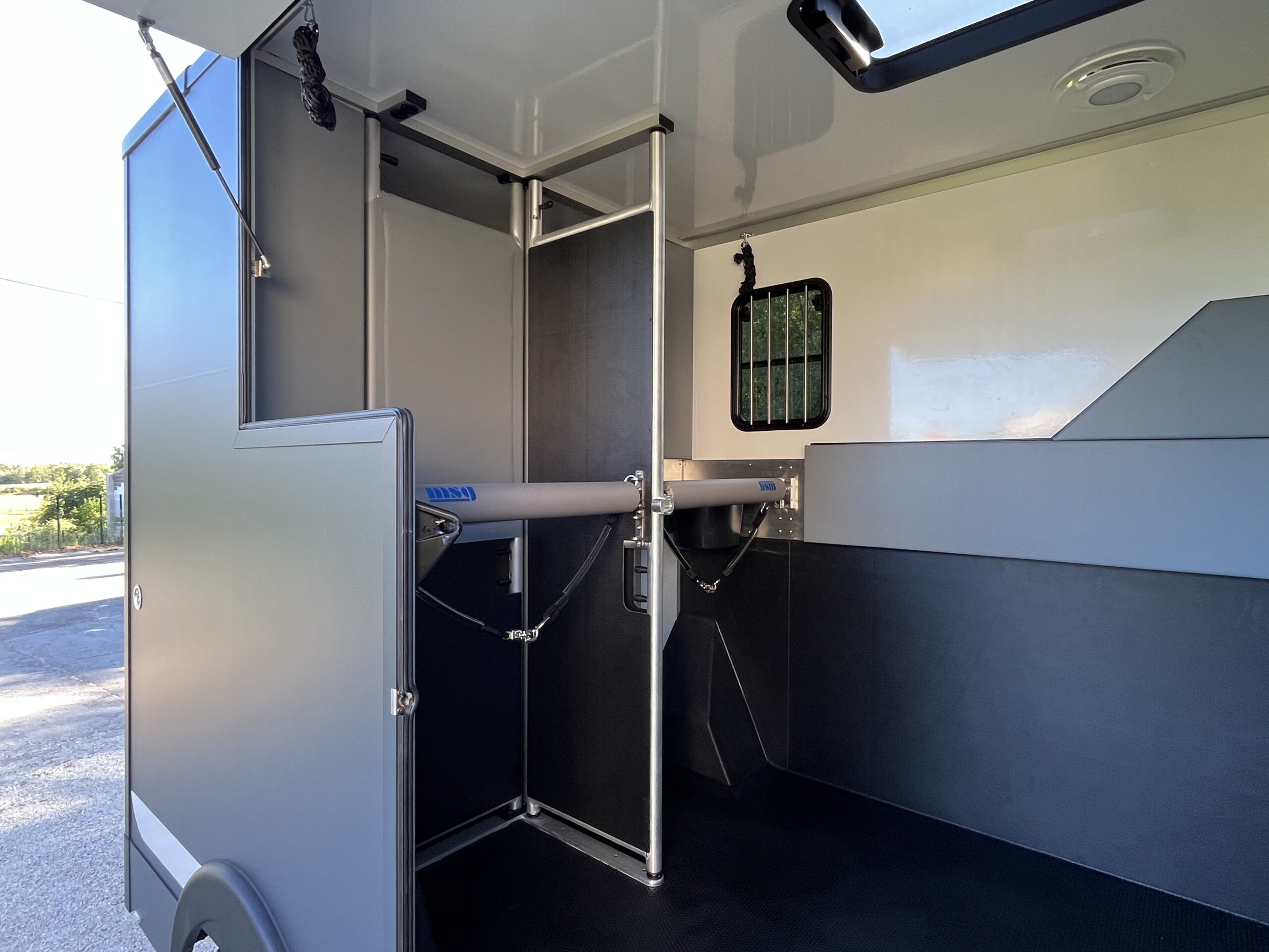 peugeot boxer 165 stallion light stormgrey matt msg21