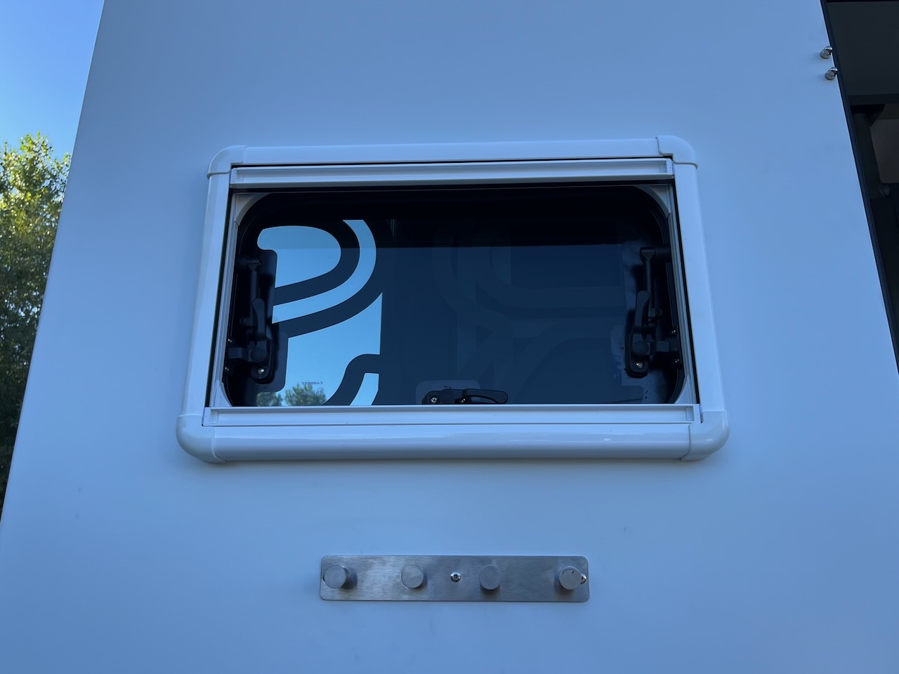 peugeot boxer 165 stallion light urbangrey msg18