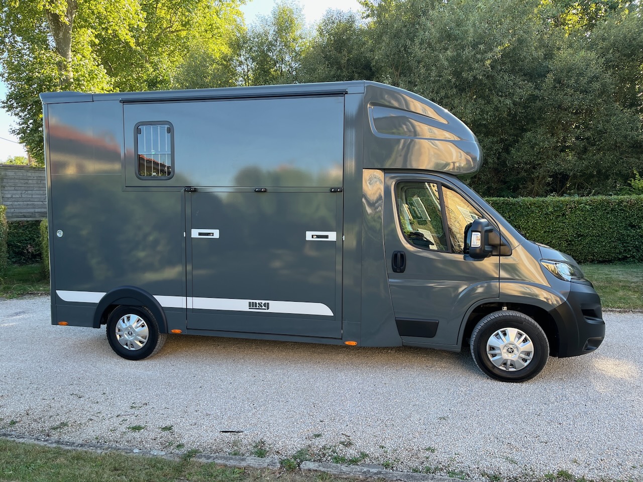 peugeot boxer 165 stallion light urbangrey msg5