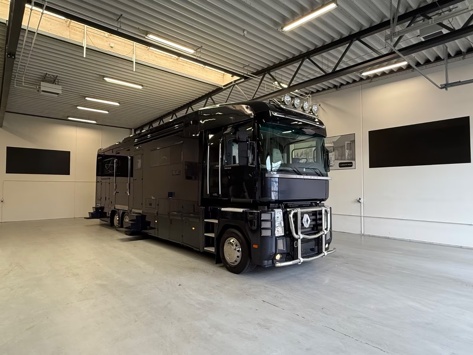 renault magnum 480 stx absolute13