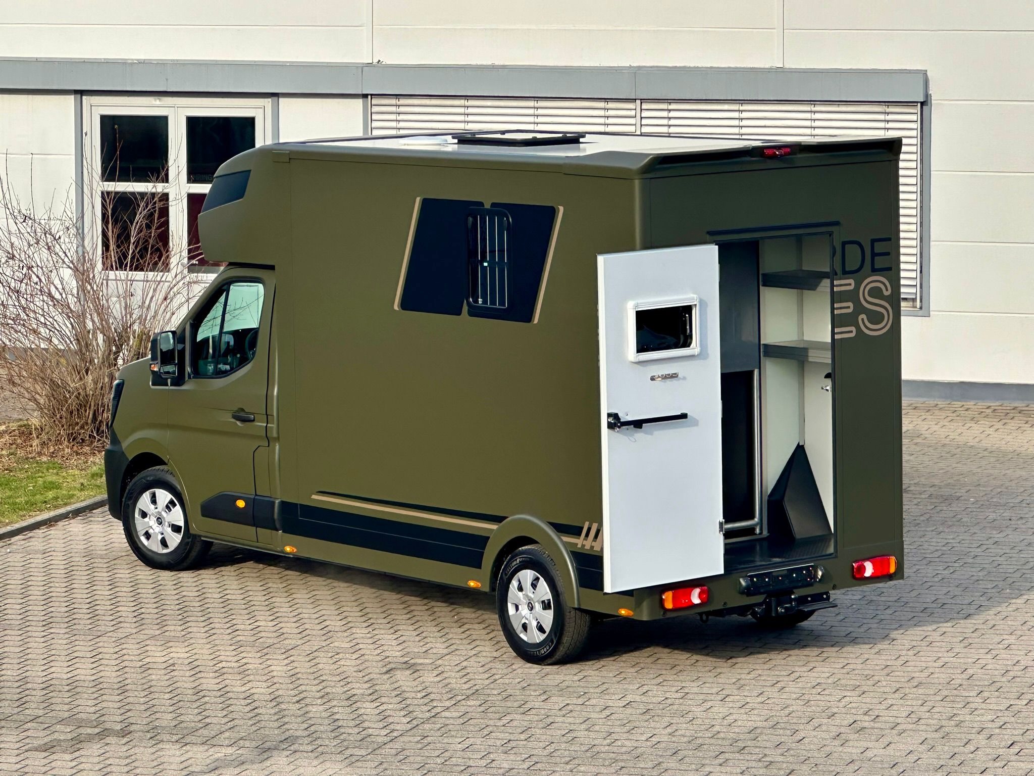 renault master 170 msg stallion light automatique bronze2