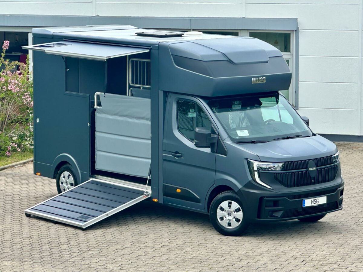 RENAULT MASTER 170 MSG STALLION LIGHT AUTOMATIQUE